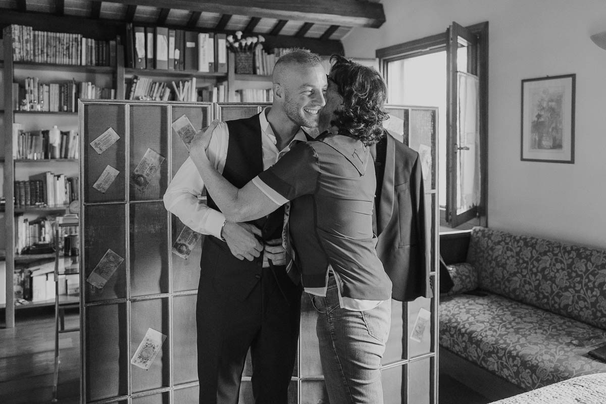 Miryam y Andrea. El Velo Blanco | Fotógrafos de Bodas en Barcelona y España