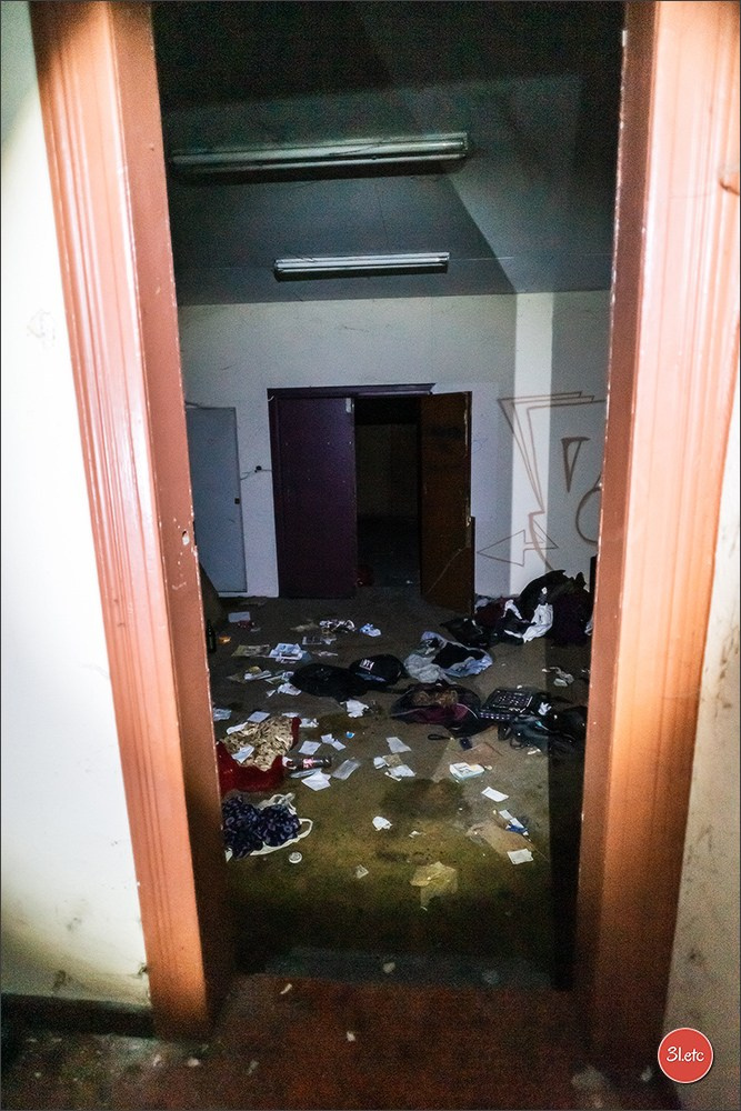 Путешествие по заброшкам в старом порту. Photographe à Strasbourg | Portraits, Studio, Enfants, Événements