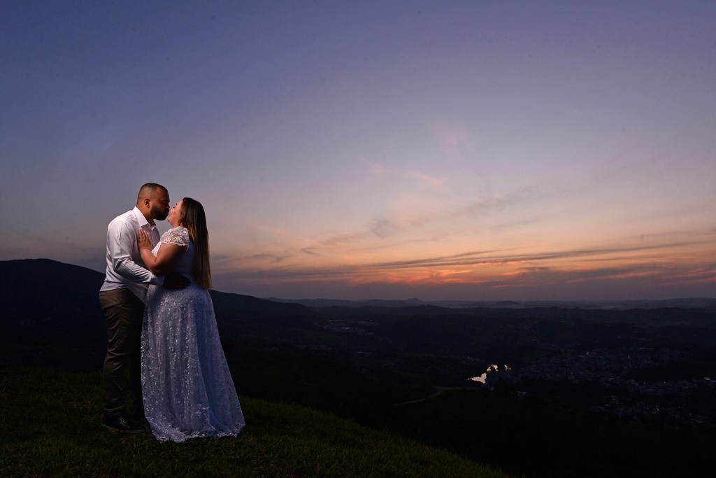 Flávio & Josiane — Morro do Capuava, Pirapora do Bom Jesus. Produtora Bride