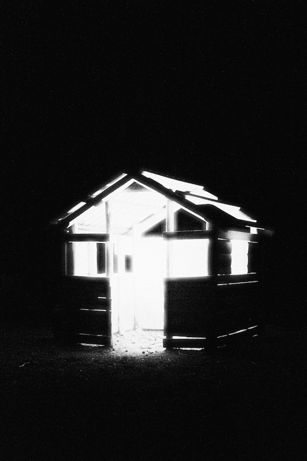 “The black night calls my name”. Anna Guseva | Visual artist