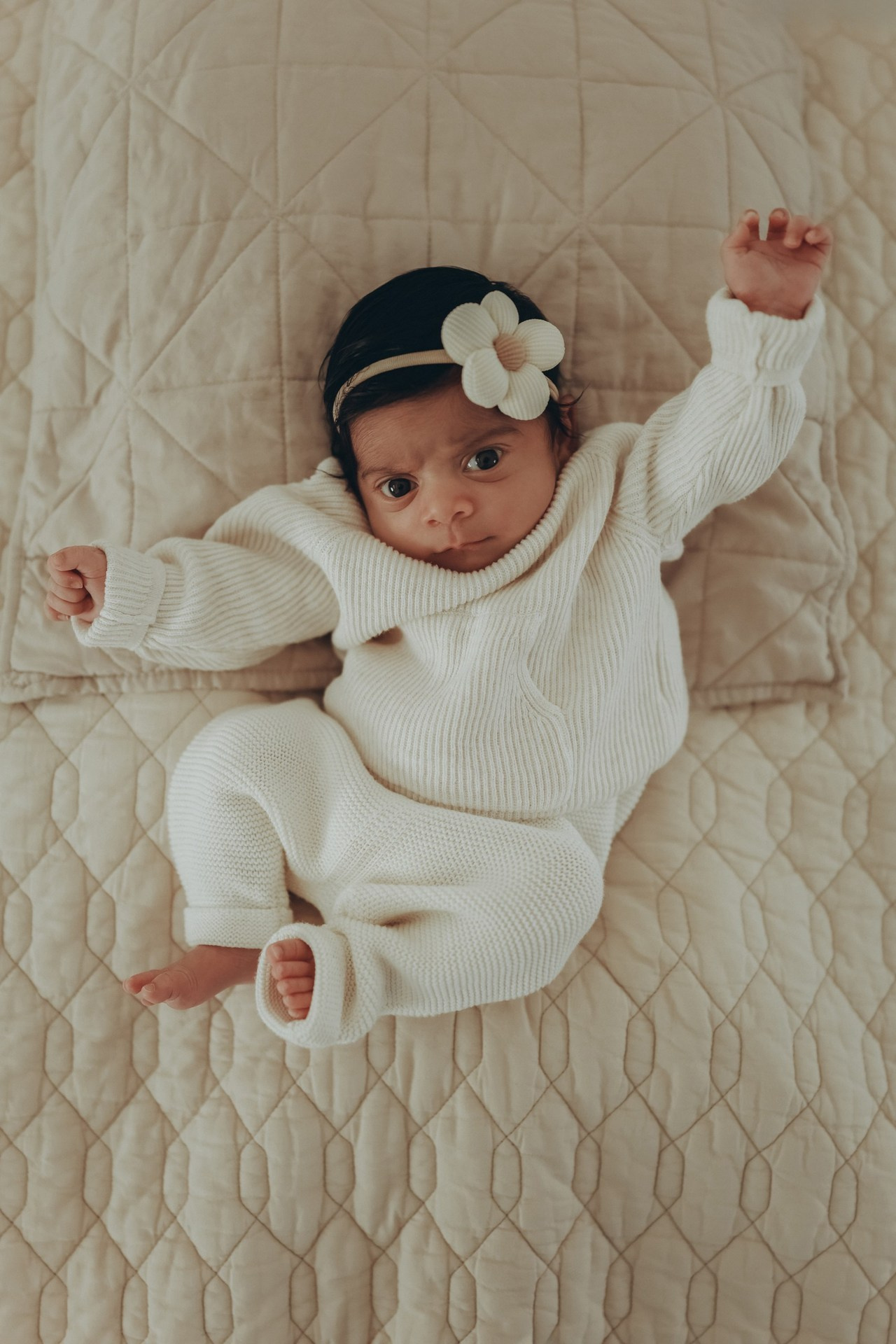 Warm Words. Family Photographer in Dubai