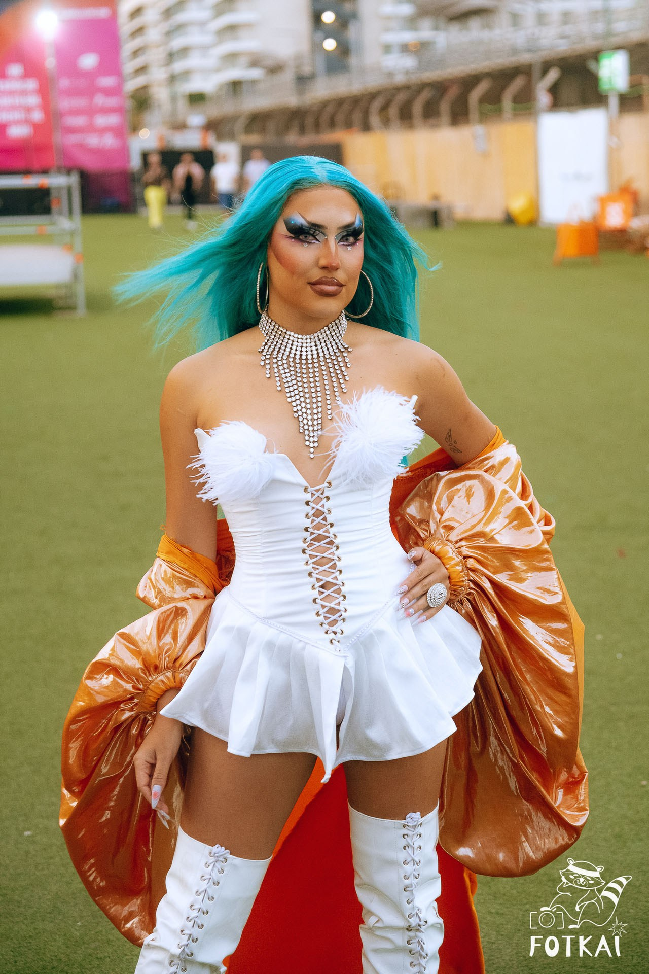 Cariña: La Fiesta 2025 Alicante — fotos del festival LGTBI y drag shows | FOTKAI