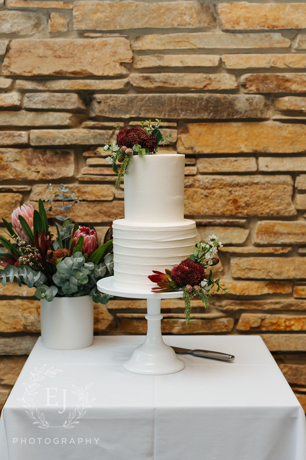 Louis & Tamsyn — Araluen Estate. Emma Joy Photography