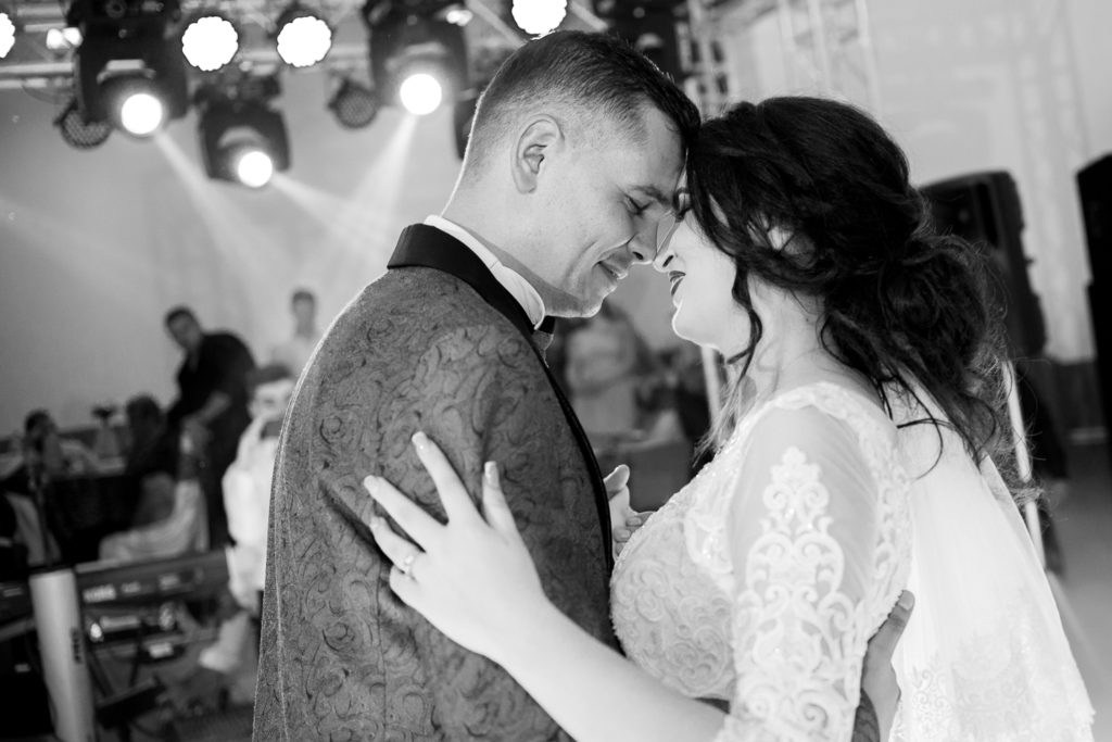 Fotograf profesionist nunta Constanta. Bianca Bechisi - Fotograf profesionist Constanta