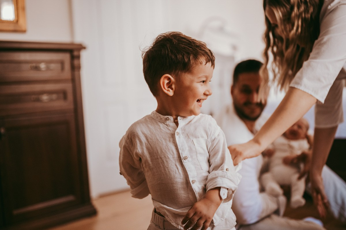 Nina, Filip, Viktor i Igor / porodicno fotografisanje. Deciji i porodicni fotograf u Beogradu Oksana Skendzic
