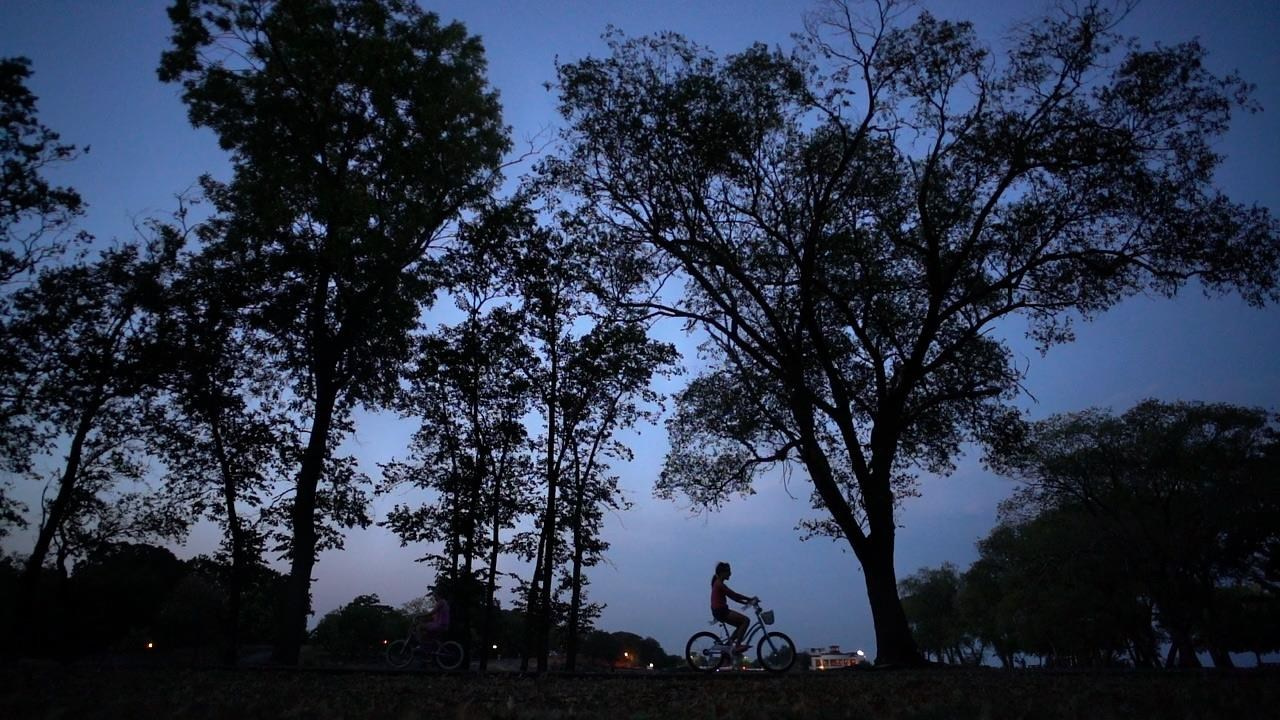 10 years ago Today — First day of school (Sophie and Eva) — Sony A7R II + Ultron 21mm f1.8 (Everything without autofocus). Emin Kuliyev — Award-Winning Wedding Photojournalist NYC & USA | Best Wedding Photographer Known for Candid, Timeless Moments