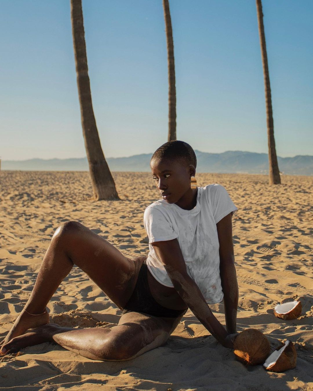 Beach. Alina Novikova Photographer Los Angeles