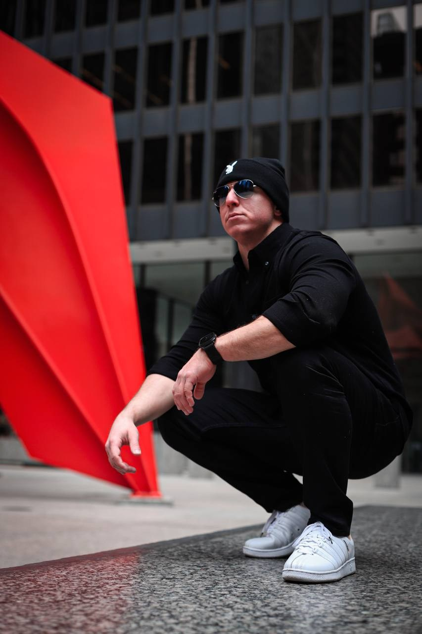 Vitalik. VALERIIA VIUNOVA individual shooting\love story\event\brand