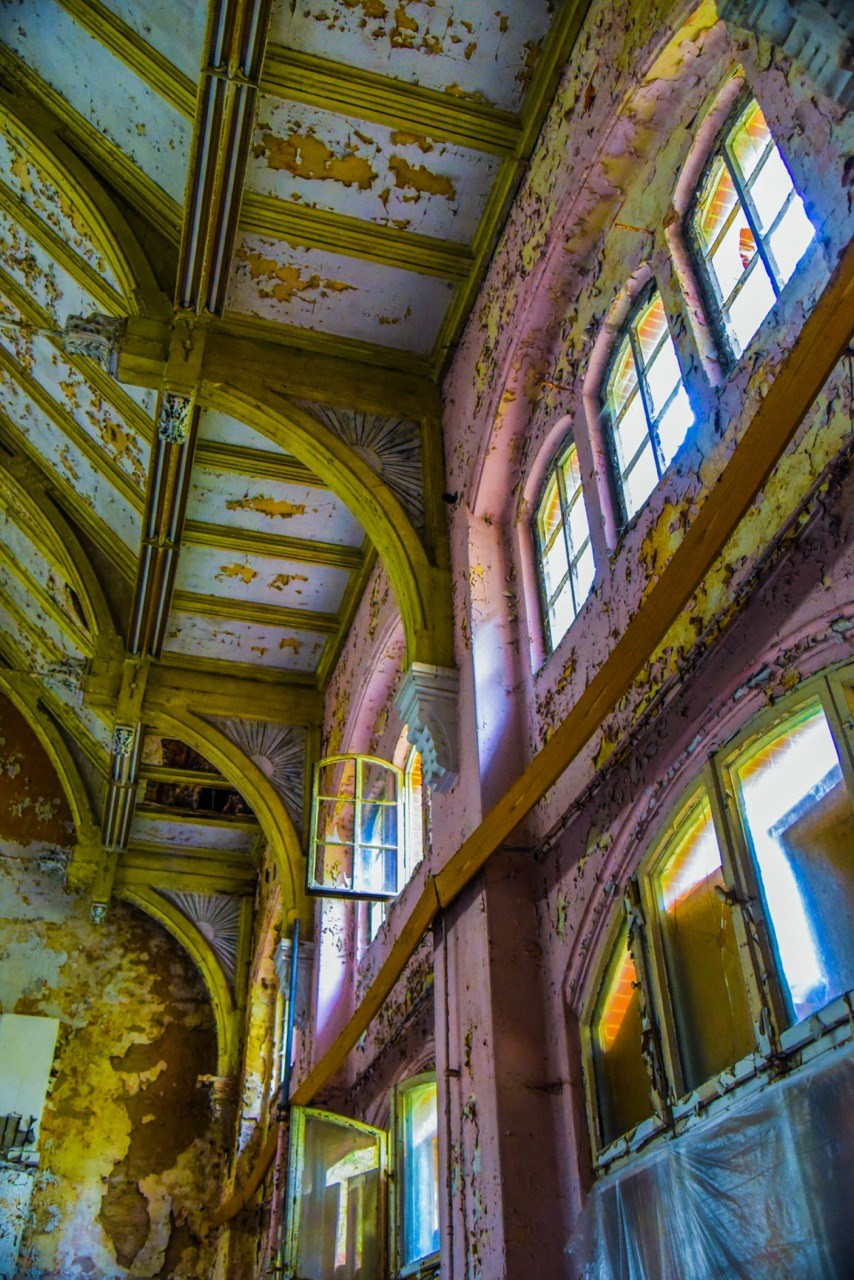 Aesthetic of Chaos. Katerina Kiper Photography