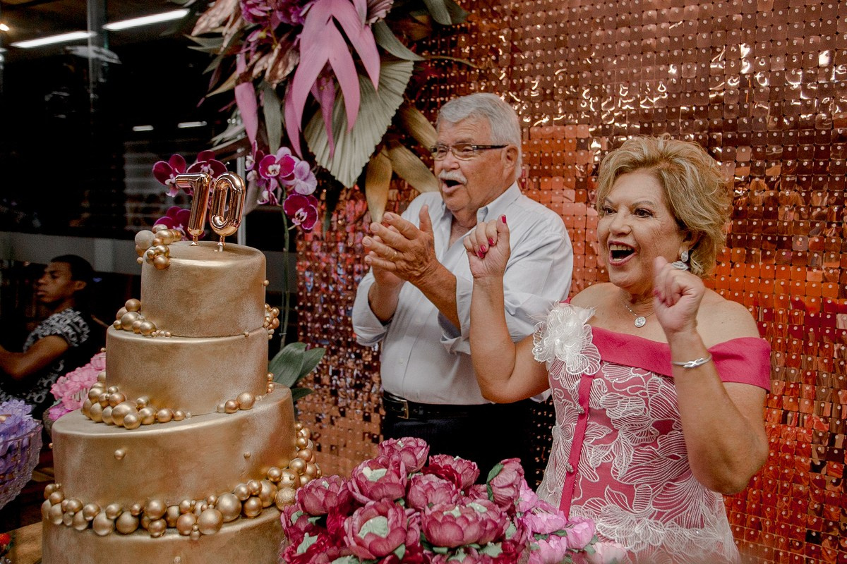 Waldeana - 70 anos. Fotógrafa de Eventos em São Paulo e Sorocaba Kika Damasceno