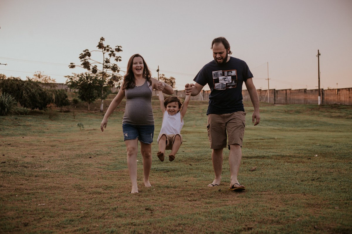 Luana, Victor e Theo a espera de Luísa. Fotógrafa de Eventos em São Paulo e Sorocaba Kika Damasceno