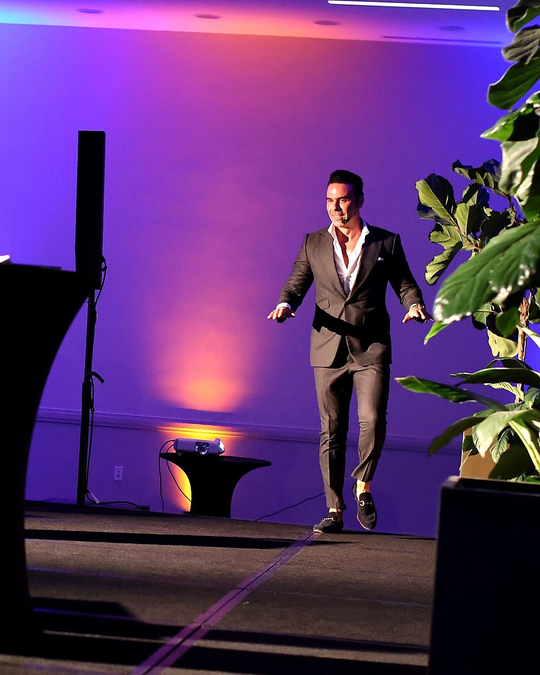 Cristian Villar. Workmakeapp Studio