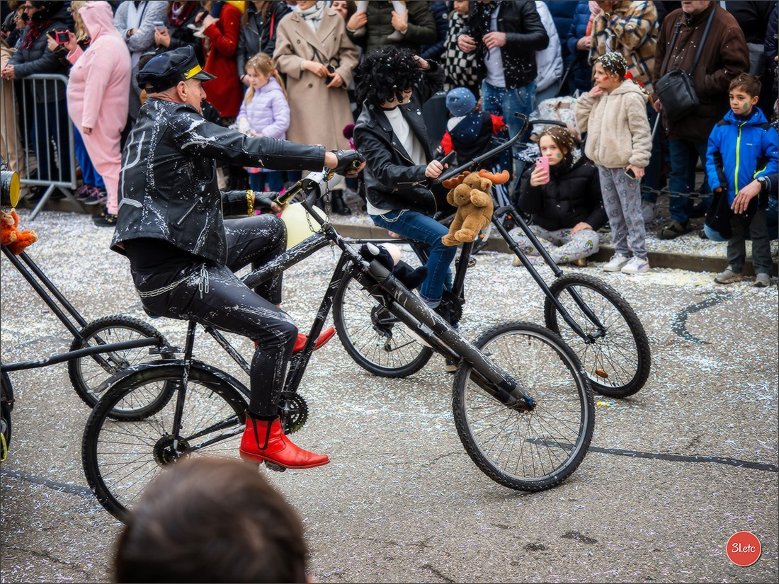 Traditional February carnival. Music, dancing, costume performances. C. Photographe à Strasbourg | Portraits, Studio, Enfants, Événements