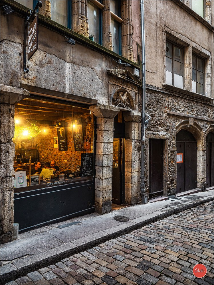Promenade dans Lyon. Photographe à Strasbourg | Portraits, Studio, Enfants, Événements