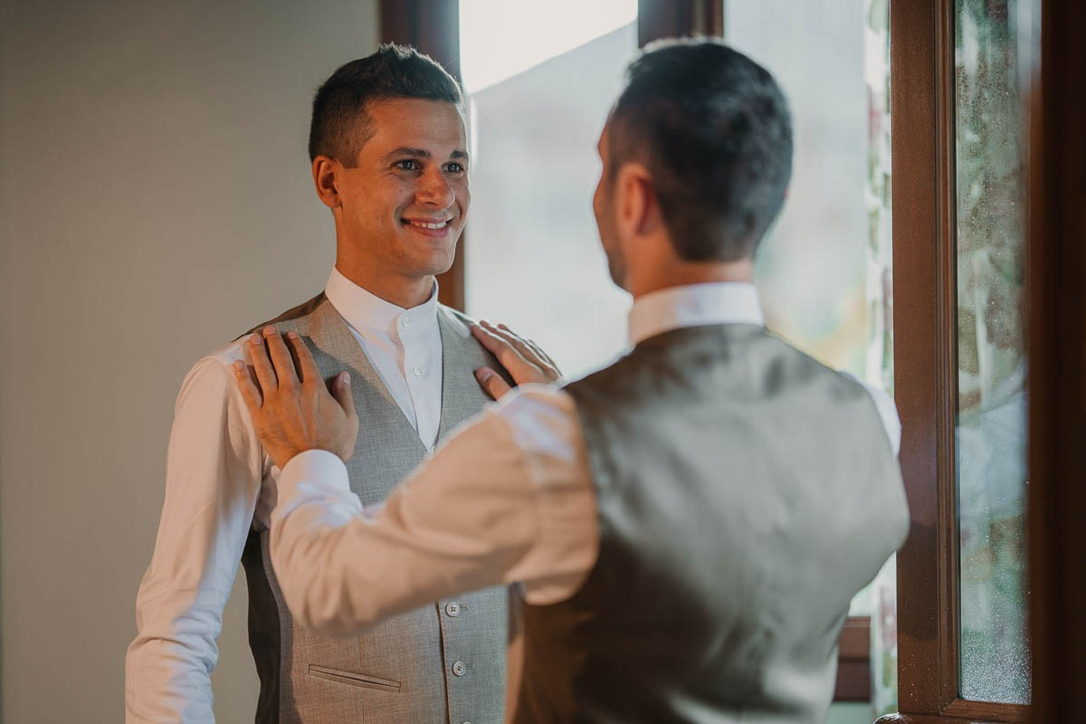 Francesco e Leonardo matrimonio presso la tenuta Le Risare Italia. Lorenzo Mazzega Wedding | Fotografo Matrimonio Milano | Reportage