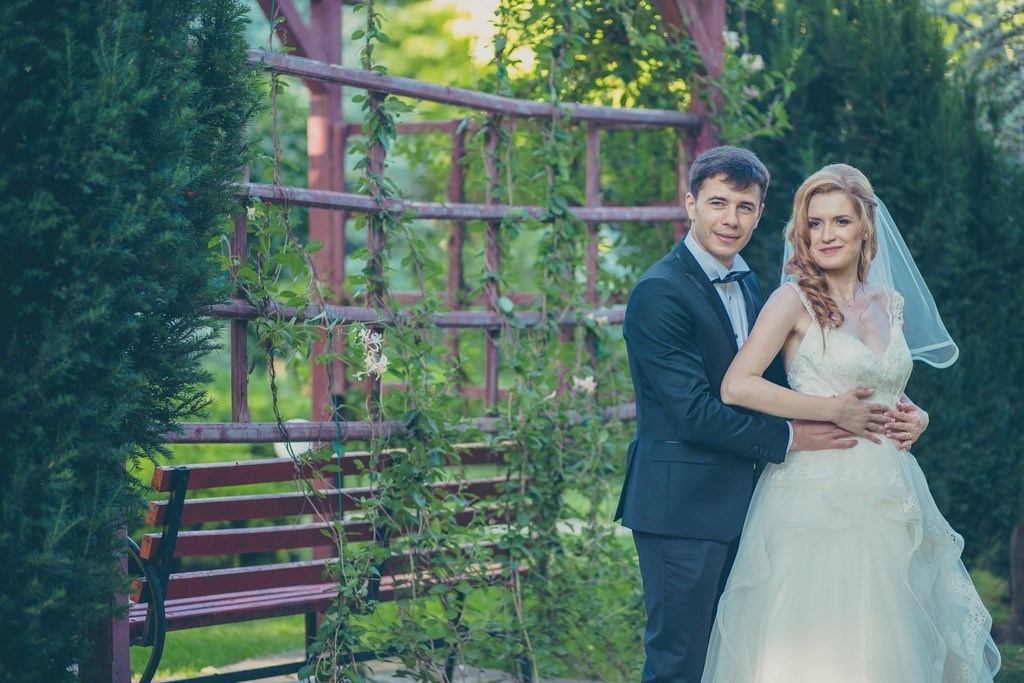 Roxana si Dorin by fotograf nunta Vaslui — Eduard Schiopu
