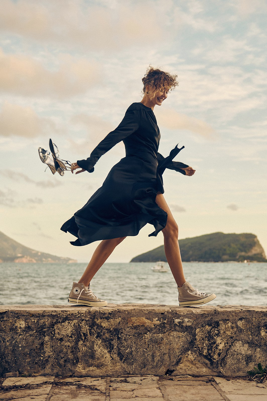 PureCreativeProject 2022. Minimalist brand photographer & videographer | Raw sincerity. Pure Form