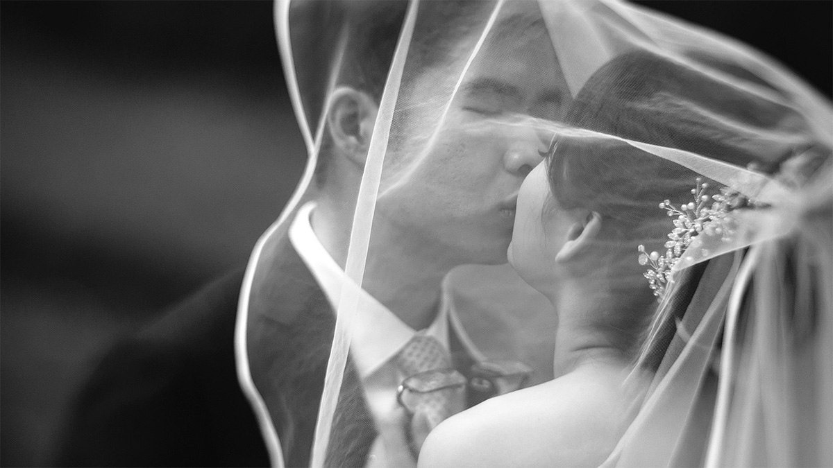 Zheqin &  Po – October 1st, 2016. Emin Kuliyev — Award-Winning Wedding Photojournalist NYC & USA | Best Wedding Photographer Known for Candid, Timeless Moments