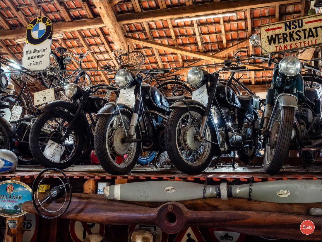 Удивительное место - частный музей старинного хлама - Fahrzeugmuseum. Photographe à Strasbourg | Portraits, Studio, Enfants, Événements