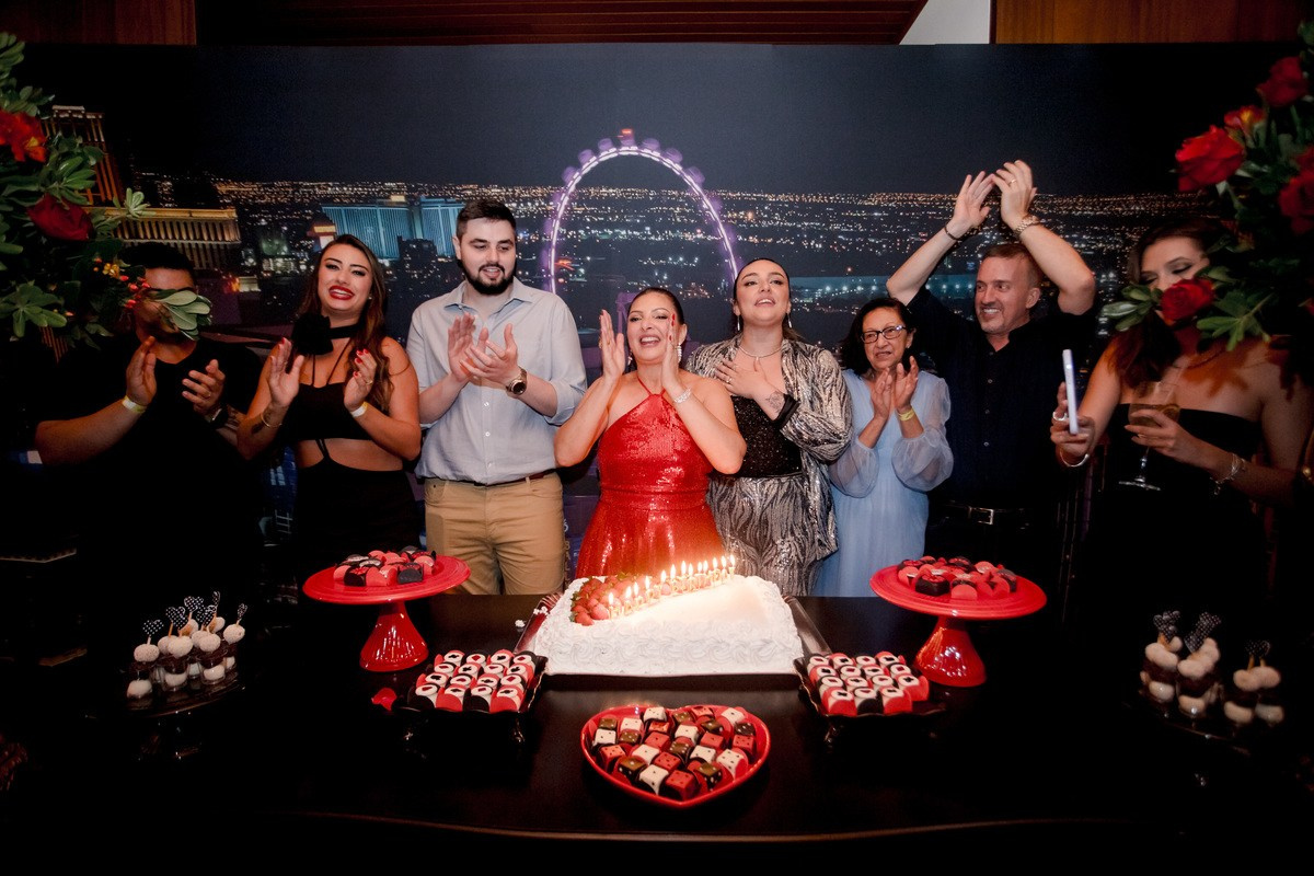 Ednéia - Aniversário Las Vegas. Fotógrafa de Eventos em São Paulo e Sorocaba Kika Damasceno