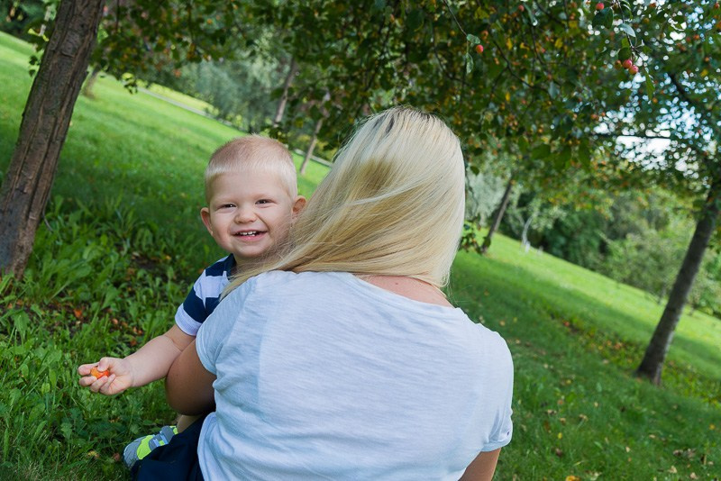 Family photoshoot in the nature, Slovenia. Wedding and Family Photographer in Slovenia