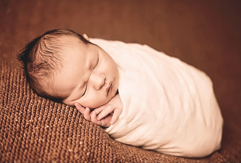 Newborn. Communion, Weddings, Maternity, Newborn, Portrait photographer in Ireland
