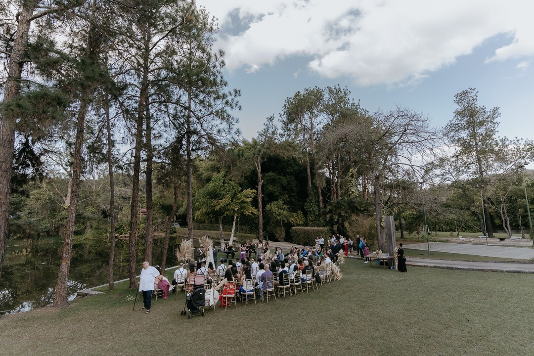 Vivian e Paulo. Edu e Josi Fotografia de Casamento em Belo Horizonte | Fotos Naturais