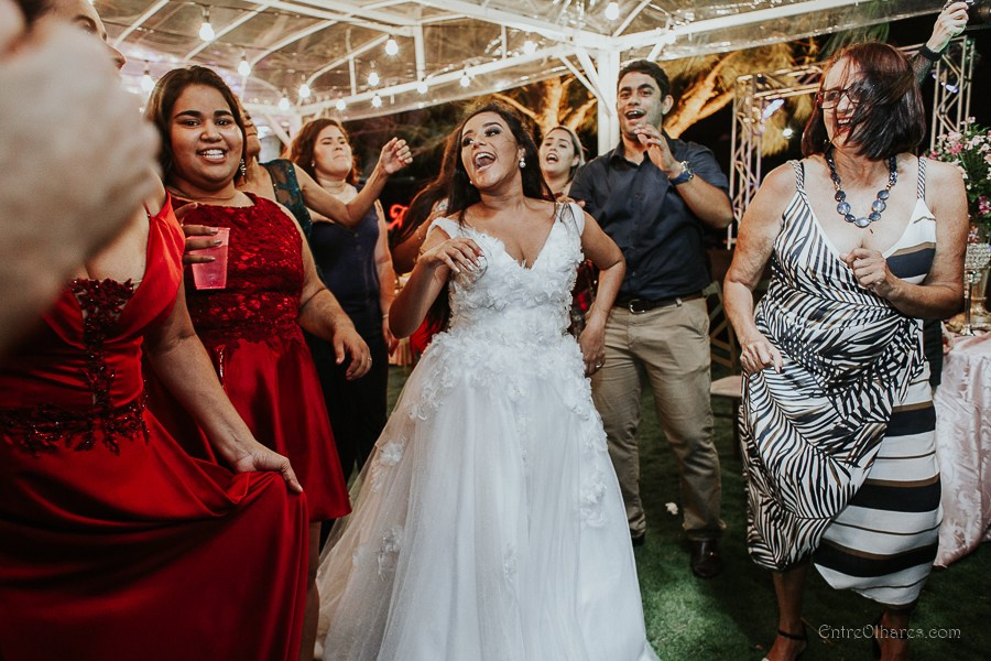 KAROLINA & CARLOS. EntreOlhares Fotografia e Filmagem de Casamentos em Recife/PE e João Pessoa/PB — Momentos únicos eternizados com sensibilidade