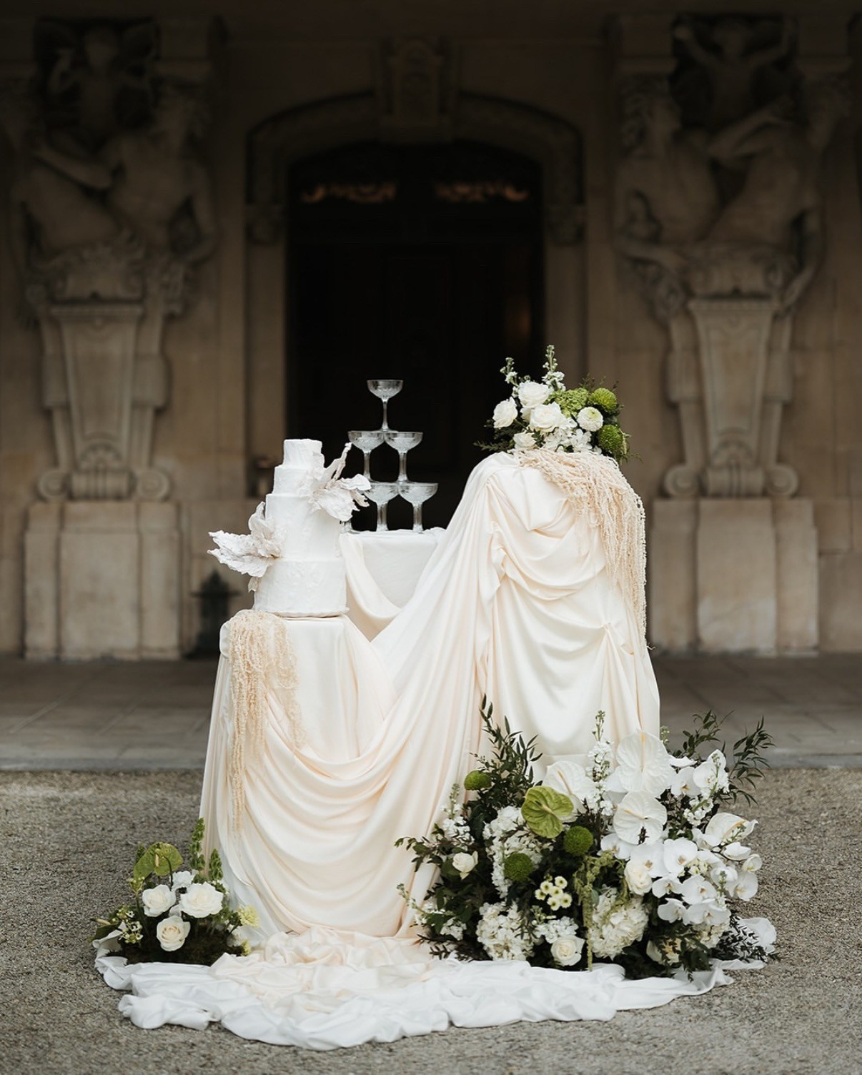 Château Bouffémont. Wedding Photographer in Italy