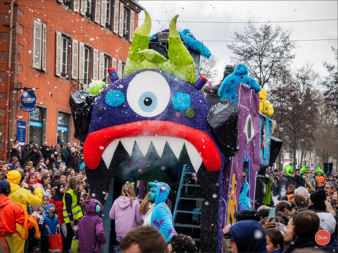 Traditional February carnival. Music, dancing, costume performances. C. Photographe à Strasbourg | Portraits, Studio, Enfants, Événements