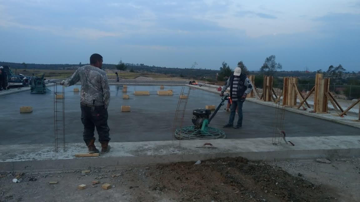 Calles, Pisos y Banquetas. Grupo DECOCO
