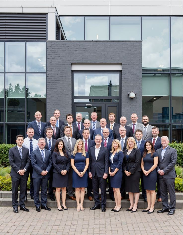 IETEIKUMI KOMERC PORTRETU FOTOSESIJAI