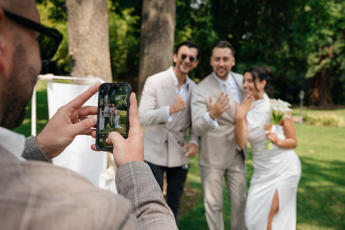 Civil Wedding at Burg Schwarzenstein in Geisenheim. Wedding photographer & videographer in Germany and Frankfurt | Denis Mirosnik