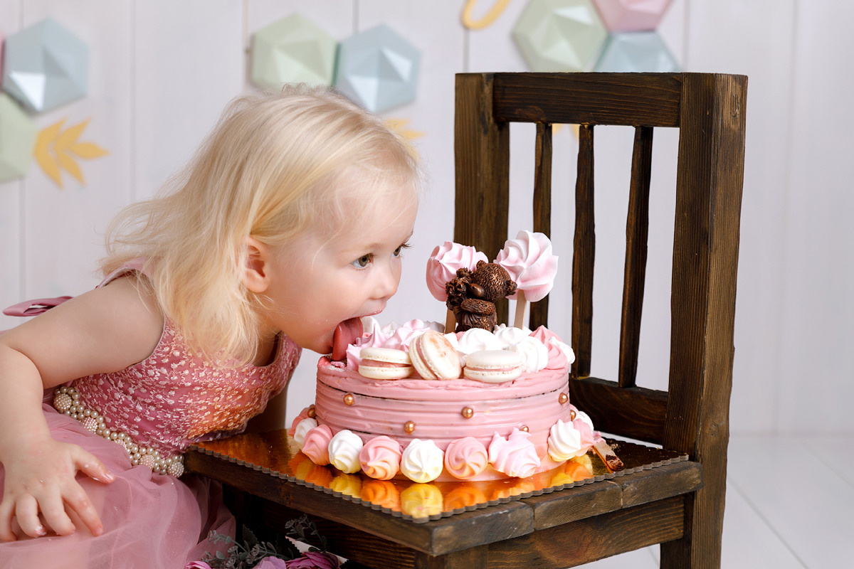 צילומי גיל שנתיים לאמה. נטליה רוזמן צלמת הריון ניובורן ילדים ובוק בת מצווה