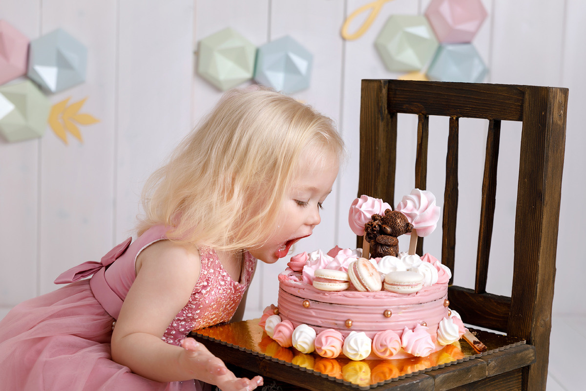 צילומי גיל שנתיים לאמה. נטליה רוזמן צלמת הריון ניובורן ילדים ובוק בת מצווה