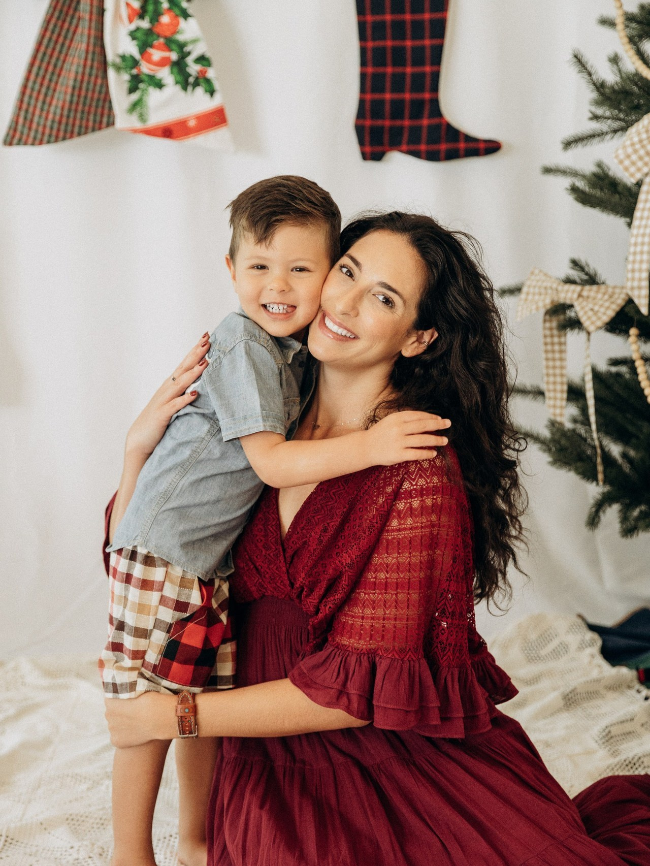 Warm Words. Family and wedding photographer in Bangkok, Thailand