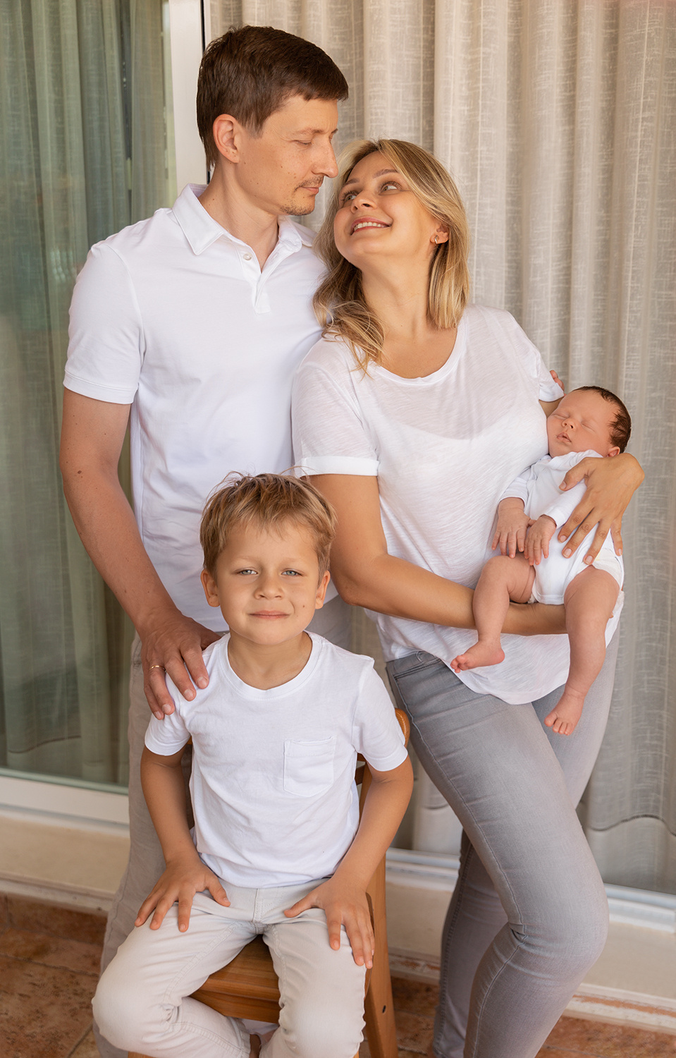 Первая фотосессия Алисии. Главная