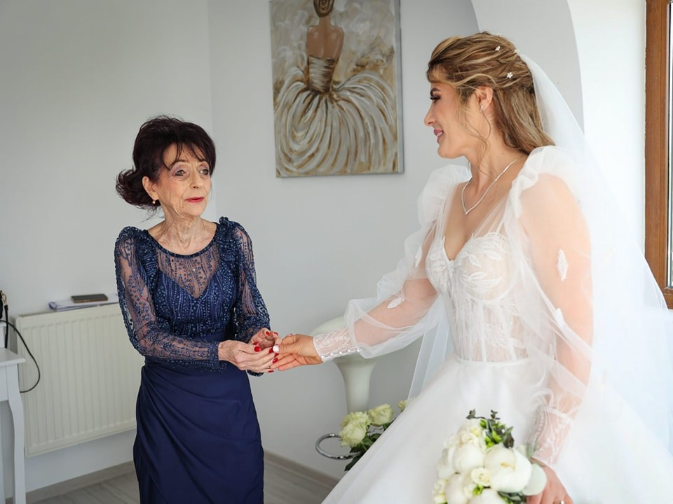 Catalina & Roger. Fotograf Nuntă Constanța - Moments by Gub
