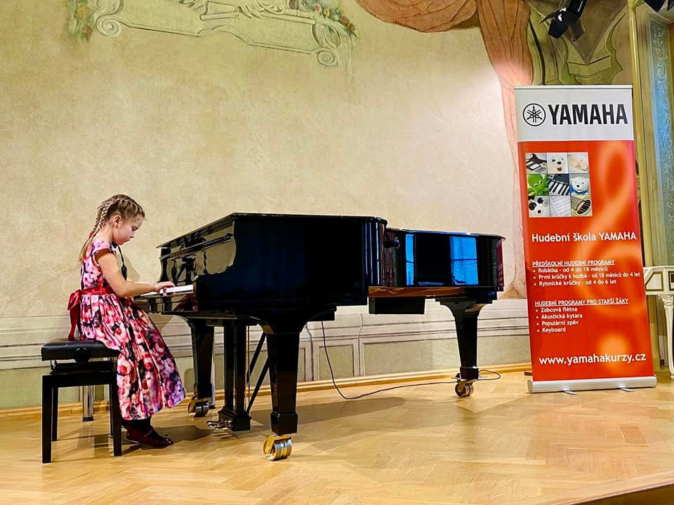 Yamaha JXC I. Kiki-Niki-Cha! Learn, play, and discover with us!