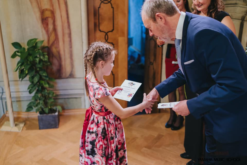 Yamaha JXC I. Kiki-Niki-Cha! Learn, play, and discover with us!