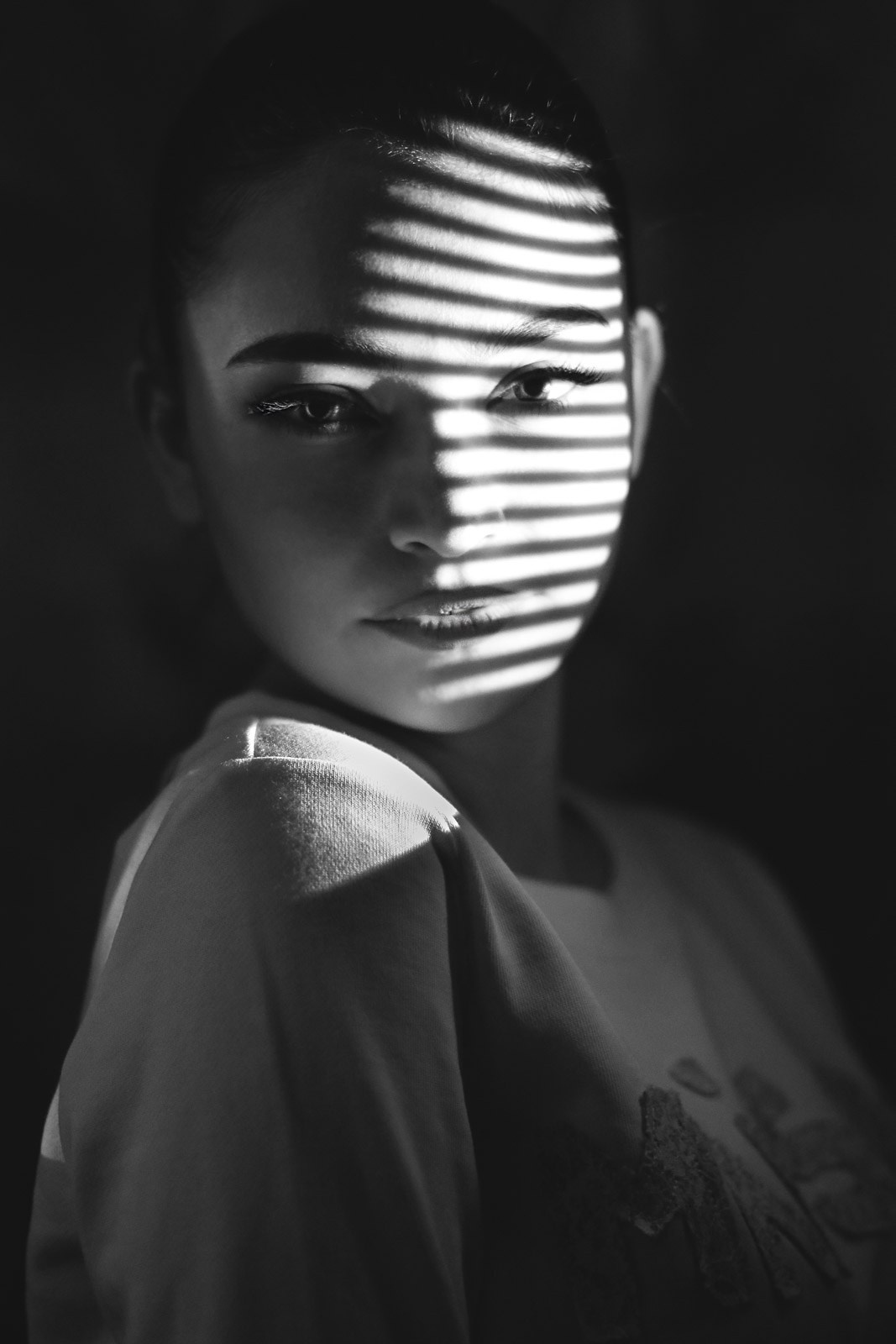 Shadows. The-yan.com