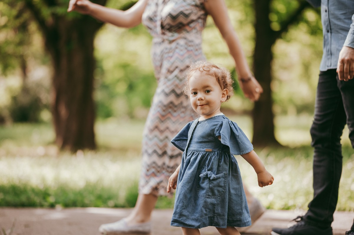 Jelena, Dositej i Valentina / porodicno fotografisanje. Deciji i porodicni fotograf u Beogradu Oksana Skendzic