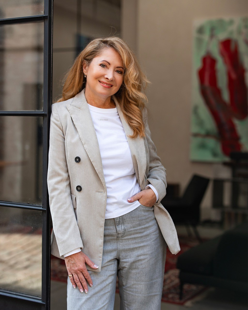 Portrétní fotografka Praha. Dana Lišková — Empathetic Photographer | Introspective Artist |Neurodivergent Coach | Founder of Artepy.cz