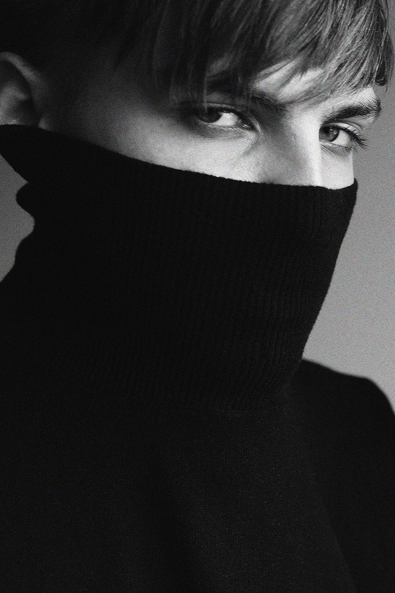 Info. Portrait photographer Alena Novgorodtseva