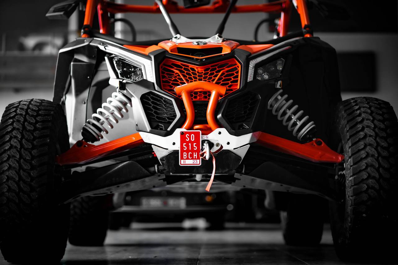 Can-Am Maverick X RC TURBO RR. Baby Beast