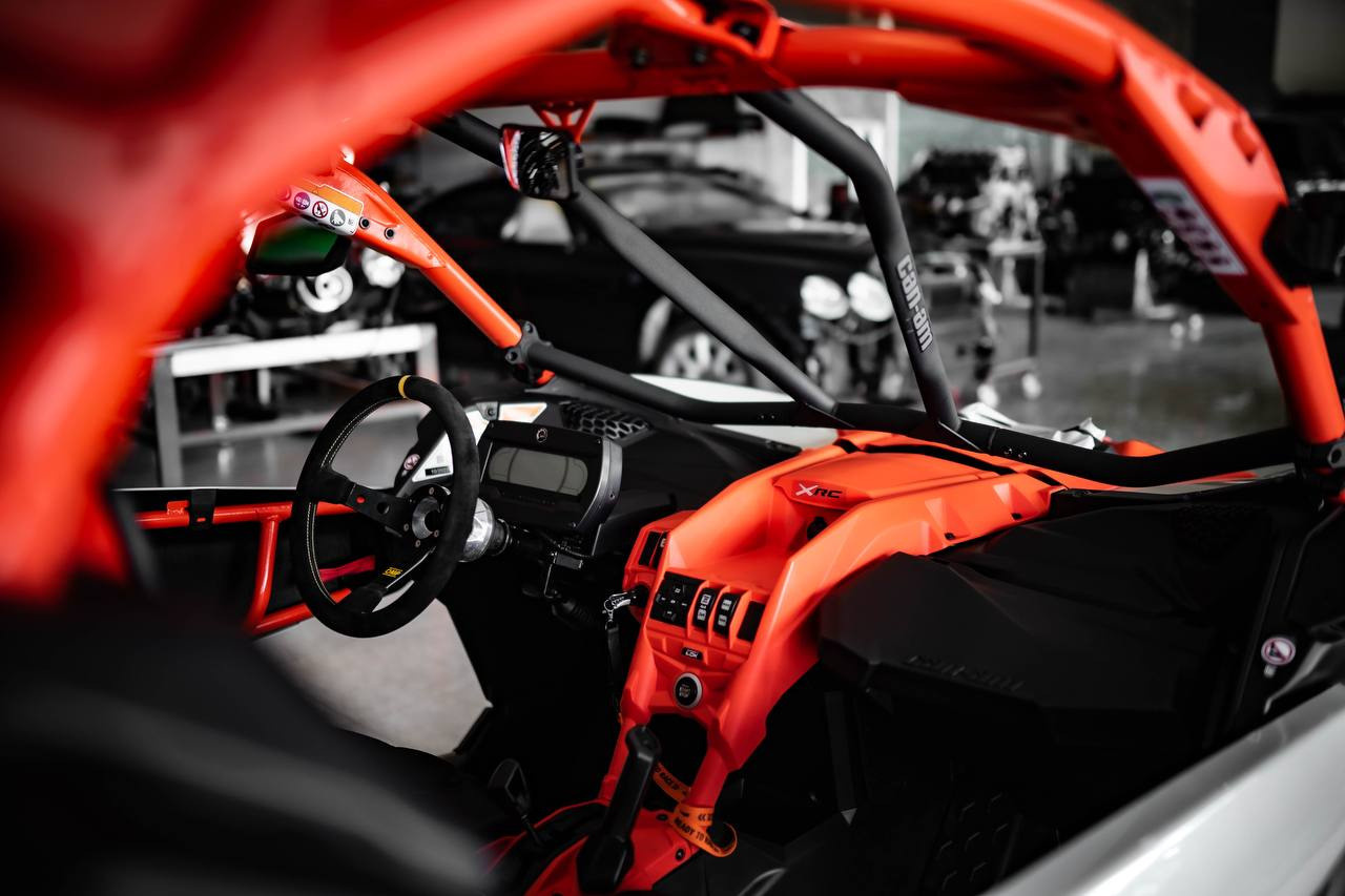 Can-Am Maverick X RC TURBO RR. Baby Beast