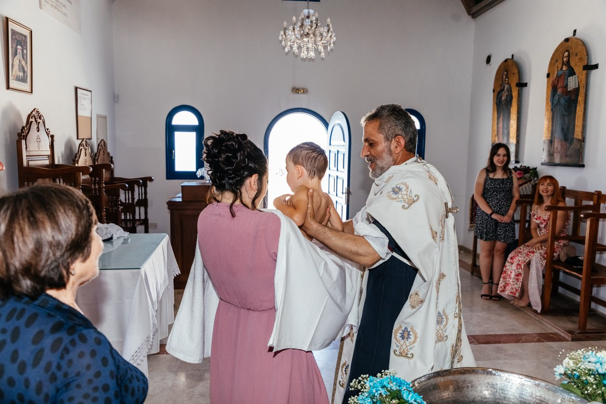 Doop van N - Een prachtige viering in Europa en Nederland. Destination Bruiloft Fotograaf in Nederland en Europa - Tina Yalova