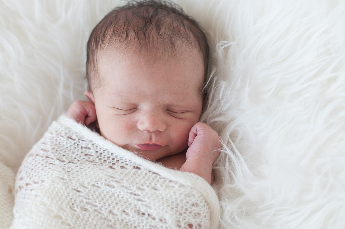 Primeros días. Fotografia de familias en Alicante Mónica Santonja