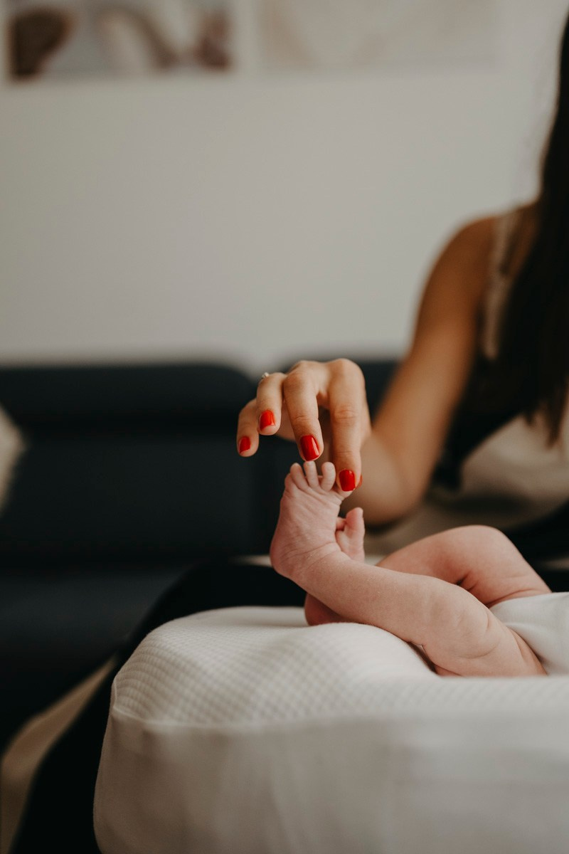 Dobrodosao, Vukane / fotografisanje bebe kod kuce. Deciji i porodicni fotograf u Beogradu Oksana Skendzic