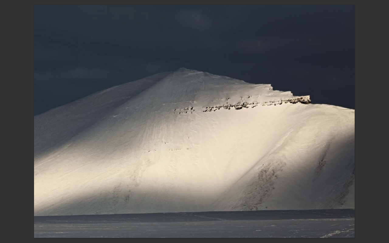 Svalbard. Artist, photographer, graphic designer, dreamer
